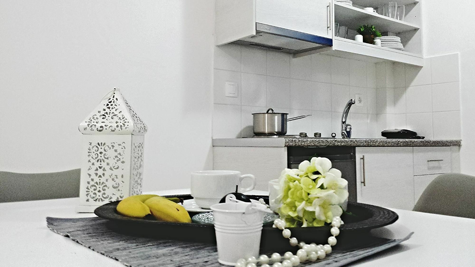 Crown Apartments Kalyves Bagian luar foto